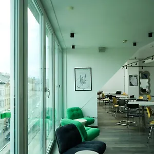 hb1-wien-schonbrunn.vienna-besthotels.com/